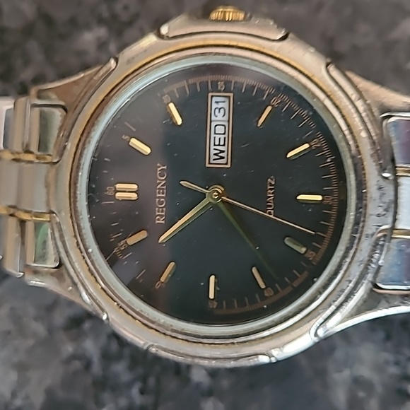 Men's Regency Quartz Watch - Picture 2 of 11